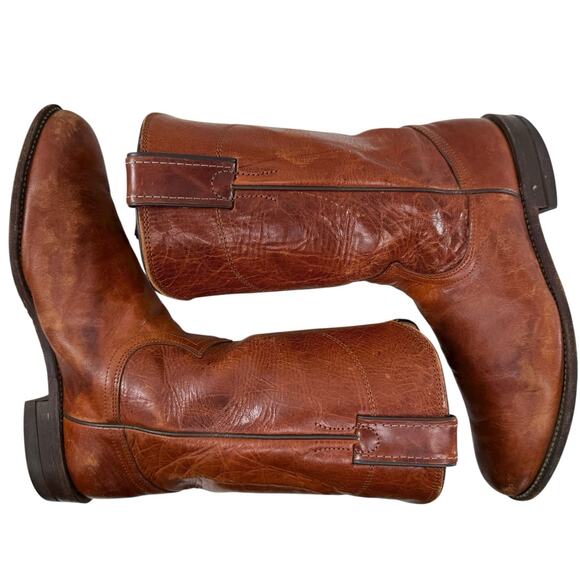 Boots - Picture 8 of 10